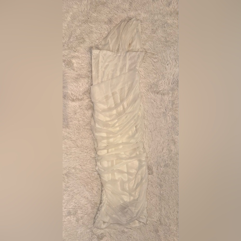 NWOT House of cb Valentina one shoulder Bustier dress in ivory sz S - Picture 5 of 7